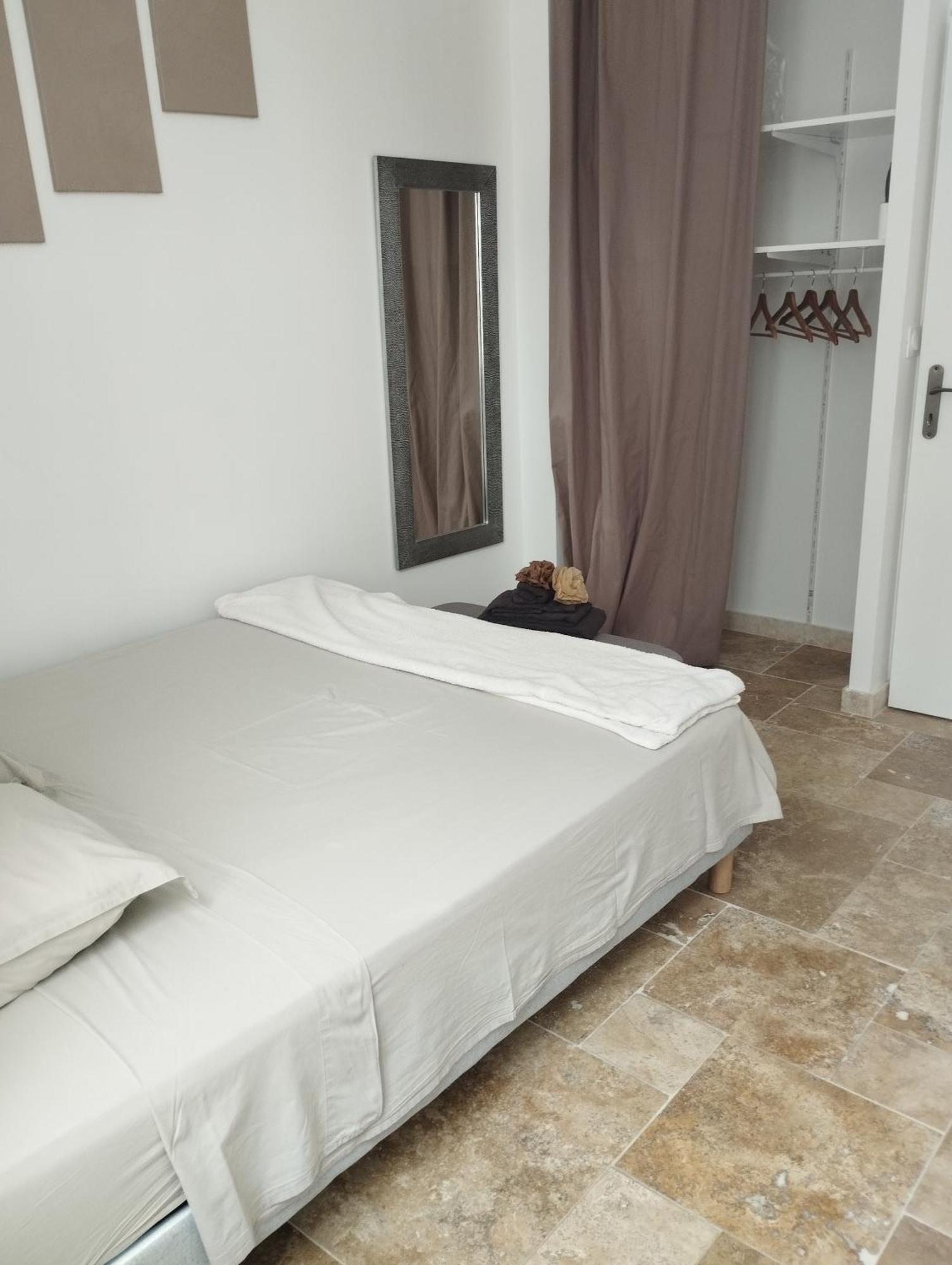 Appartement Lumineux En Rdc Bourgoin-Jallieu Dış mekan fotoğraf